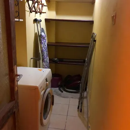 Kaleici Uygun Fiyat Giris Uygun Fiyat Genis Lejlighed *