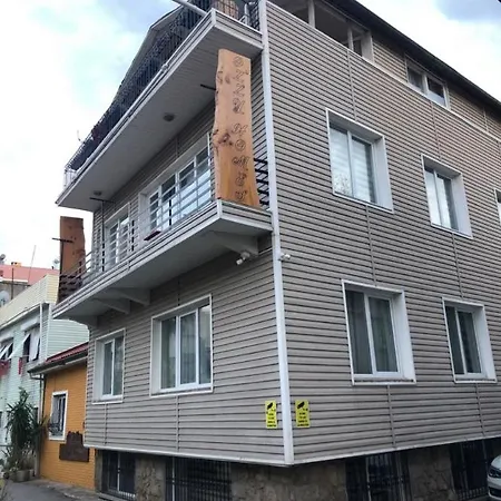 Kaleiçi Uygun Fiyat Giriş Uygun Fiyat Geniş * Antália