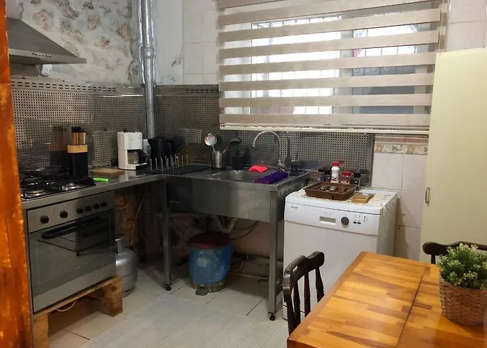 Kaleici Uygun Fiyat Giris Uygun Fiyat Genis Antalya