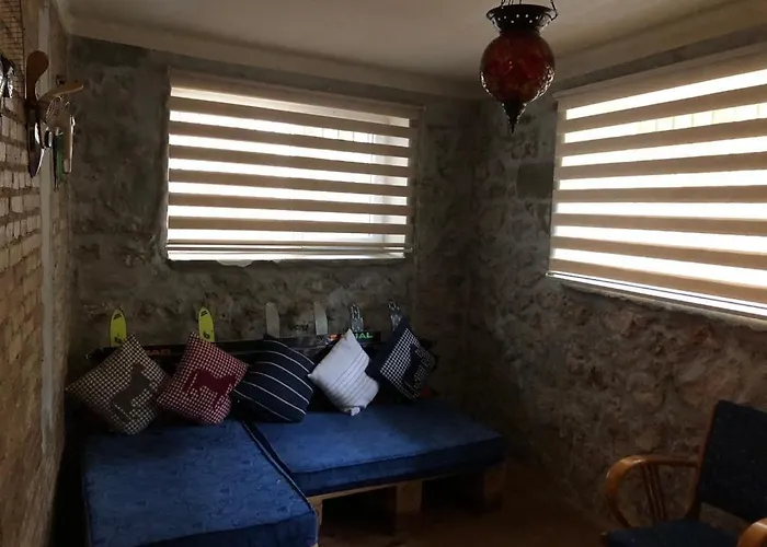 Kaleici Uygun Fiyat Giris Uygun Fiyat Genis * Antalya