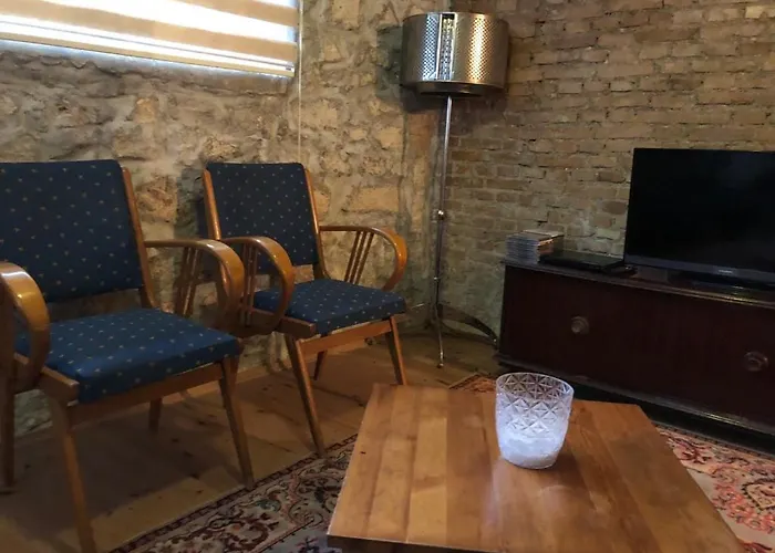 Apartment Kaleici Uygun Fiyat Giris Uygun Fiyat Genis